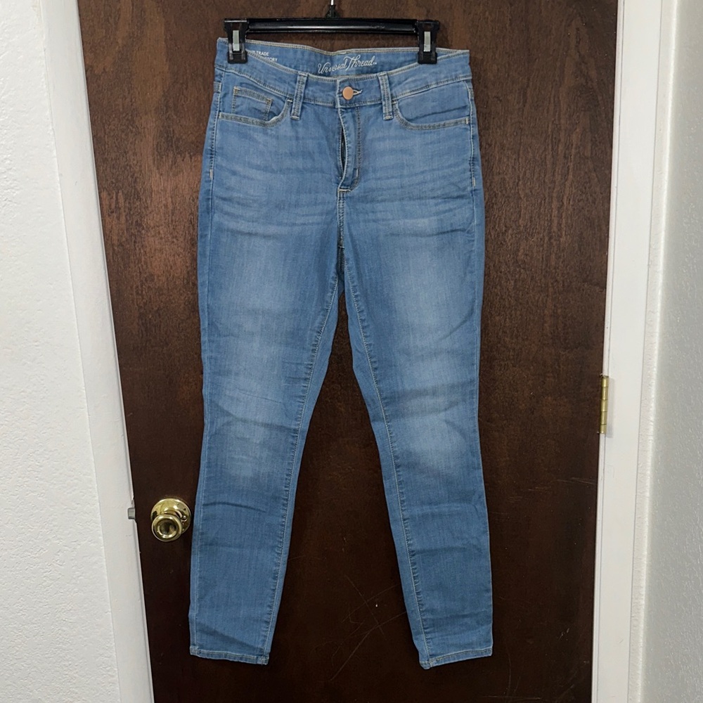 Universal Thread Light Blue Skinny Jeans
